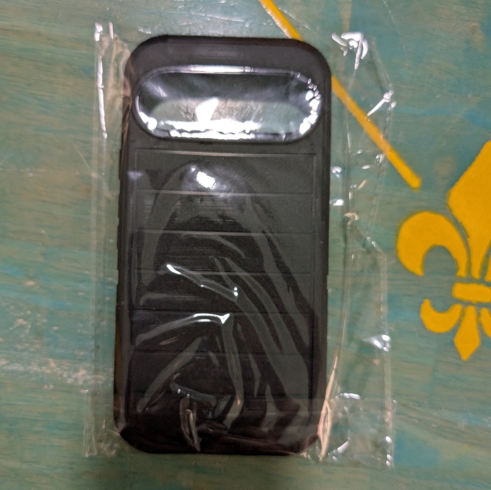 Otterbox Black Defender Series Google Pixel 9 XL